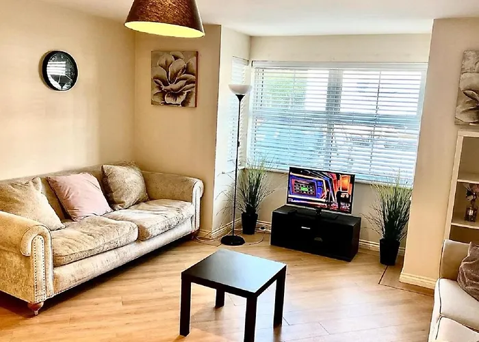 Chancellor Court Apartment